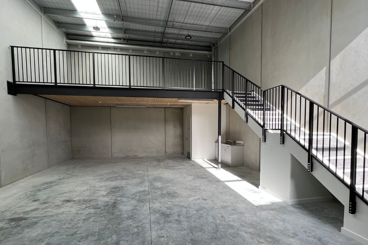 Industrial units and offices - 3
